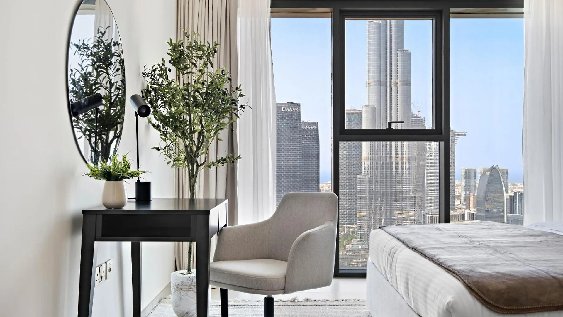 Silkhaus High Floor 2 Bdr Burj Khalifa View Apartment Dubai
